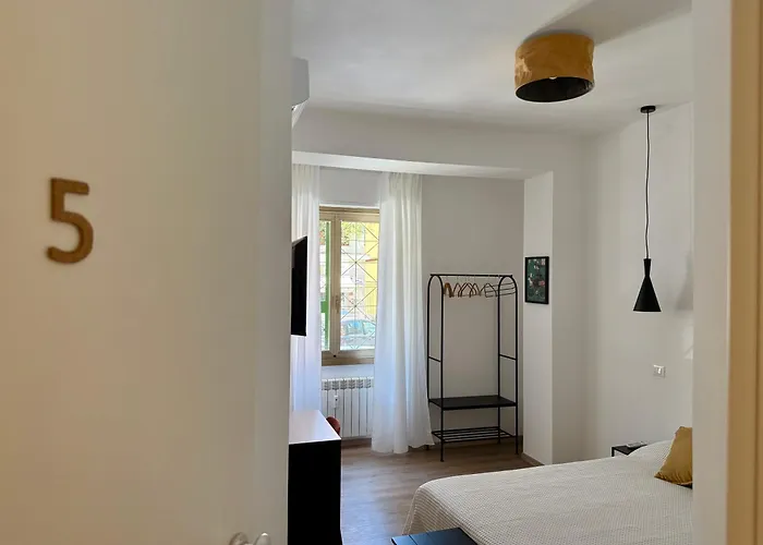 Nocleg ze śniadaniem Loggia Garbatella 4*
